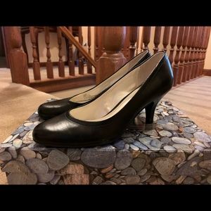 ETIENNE AIGNER black pumps 👠